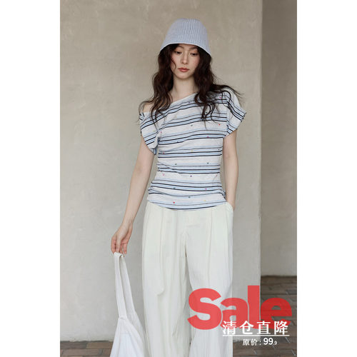 【夏末清仓】夏季韩系独特好看上衣爱心印花蓝色条纹斜肩短袖t恤