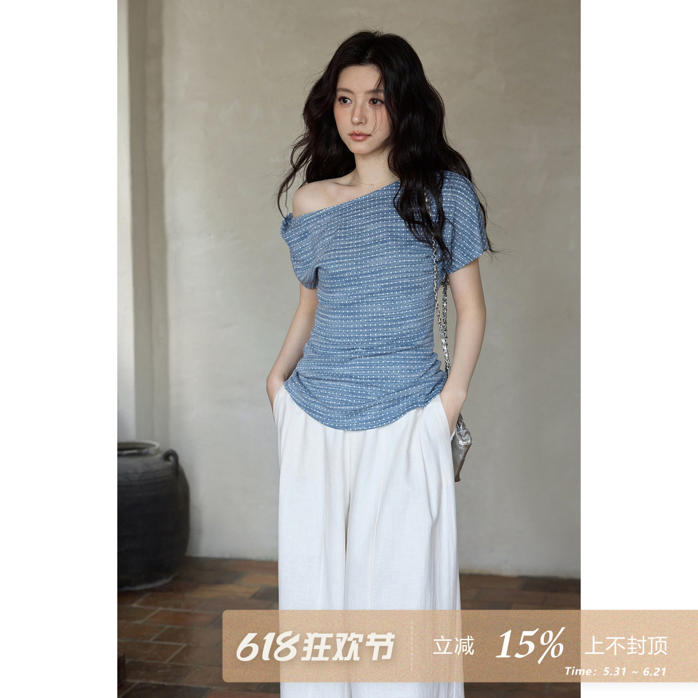 夕蒙2026新款夏季韩系漂亮好看上衣收腰蓝色波点短款斜肩短袖t恤