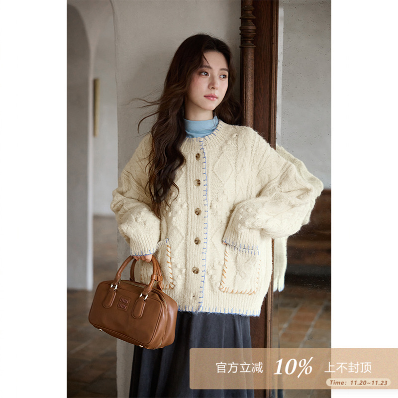 夕蒙2025新款秋冬气质上衣独特小个子高级感慵懒松弛感开衫毛衣女
