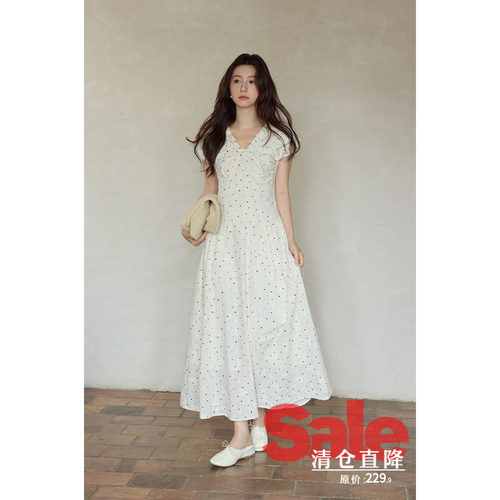 【夏末清仓】夏季韩系气质上衣褶皱收腰长款绣花v领波点连衣裙女