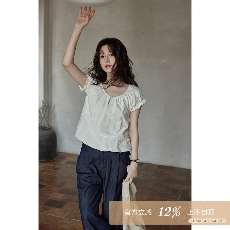 夕蒙2026新款夏法式独特上衣别致减龄小衫小个子小众刺绣短款衬衫