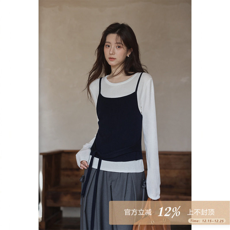 夕蒙2025新款秋季韩系氛围感上衣小个子设计感小众假两件针织衫女