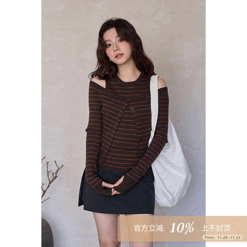 夕蒙2025新款早秋氛围感穿搭气质上衣设计感小众条纹针织衫两件套