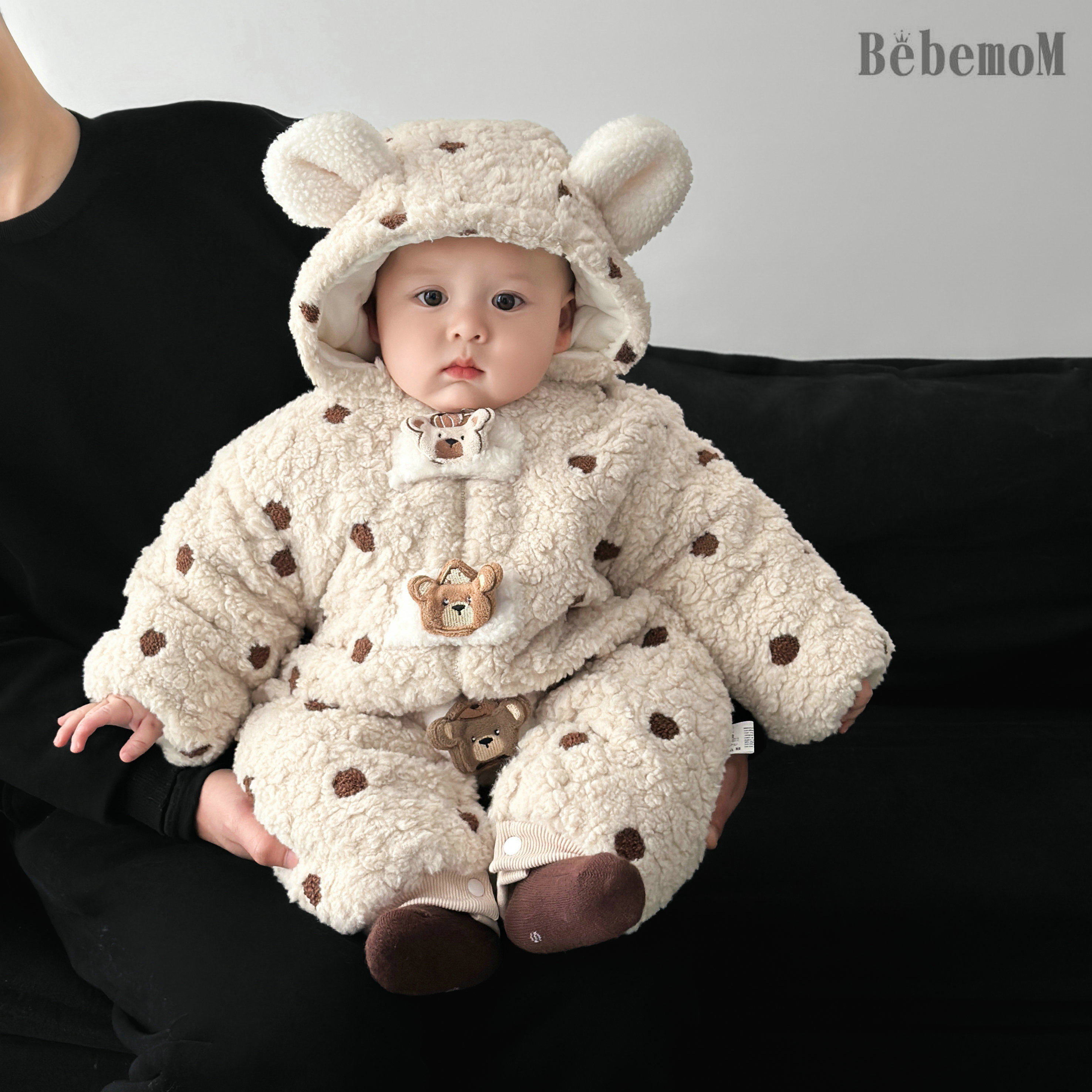 新生婴儿连体衣冬季加绒加厚外出服保暖宝宝超萌可爱卡通爬服棉衣