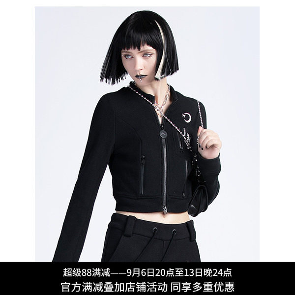 休闲短款显瘦个性拼接上新百搭