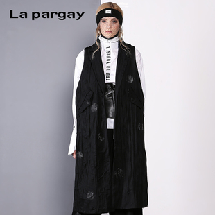 長款 外套波點印花壓褶呢料長馬甲 女裝 Lapargay納帕佳2023秋冬新款