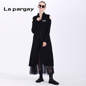 Lapargay纳帕佳2024新款女春季黑色露肩拉链长款针织连衣裙显瘦潮