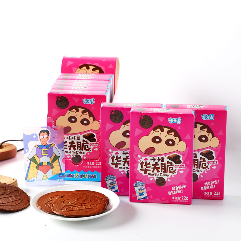 咔咔番巧克力味华夫脆蜡笔小新联名薄脆饼干卡通周边小零食含卡片