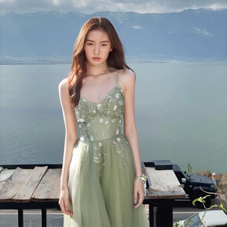 一字肩绿色公主蓬蓬裙花朵晚礼服女高级感宴会超仙气成人礼主持人