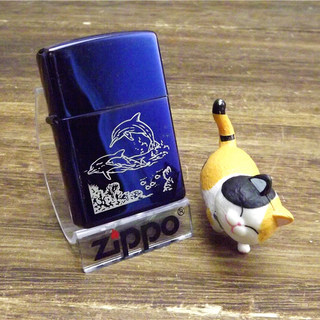 二手Zippo05年蓝冰海豚正品美国防风打火机原装进口