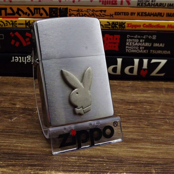 二手Zippo08年贴章花花公子正品美国防风打火机原装进口