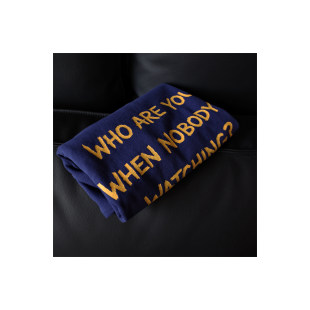 YOU ARE WHEN NOBODY’S 宽松重磅印花T恤 过载商店 WATCHING WHO