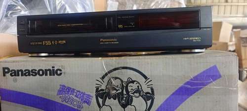 Panasonic松下VHS录像机NV-F55立体声磁带录像机