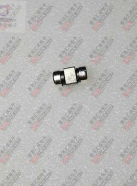 NFE31PT222Z1E9L 2200PF 1206 SMD馈通式电容滤波器 全新原装