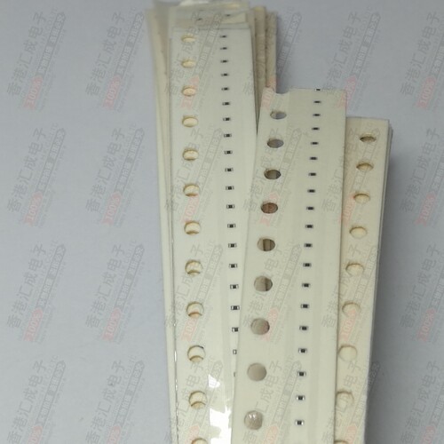 AC0201FR-076K2L RES SMD 6.2K OHM 1%  0201 贴片电阻 2000个28