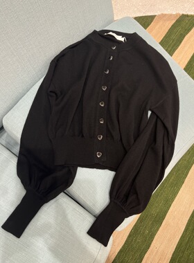 2025秋冬新款女装黑色长袖T恤女宽松圆领打底衫