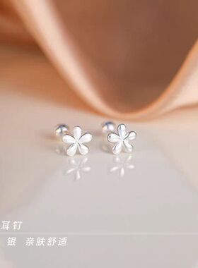 2026新款爆款足银S999花朵耳钉感精致森系小众耳环耳饰