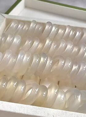 天然白月光马料白玉髓男女情侣素圈戒指高冰冰种玛瑙玉石尾戒配饰