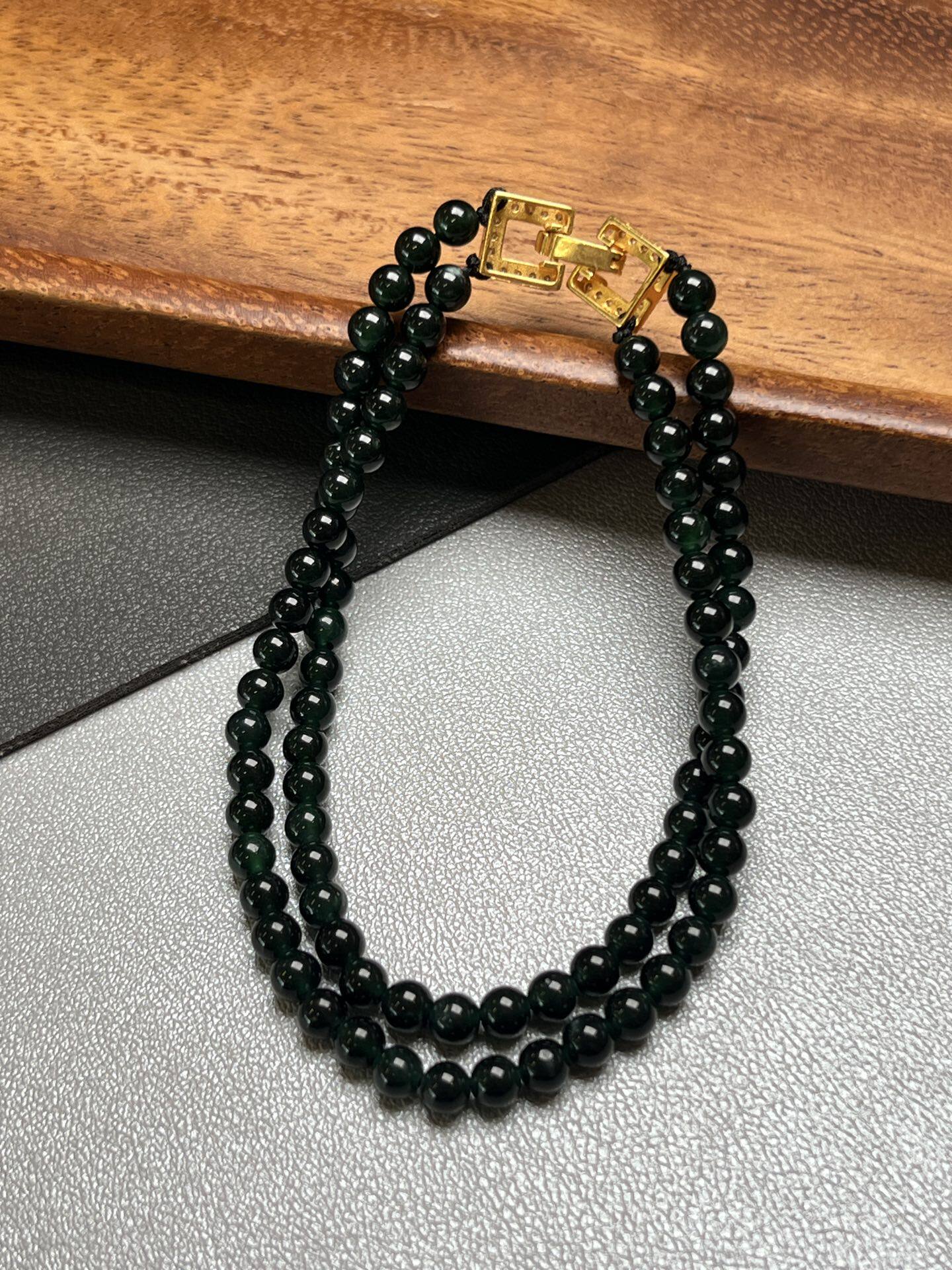 缅甸翡翠墨翠手串手链 925银扣头 黑度好 打灯通透 82颗 卡4mm