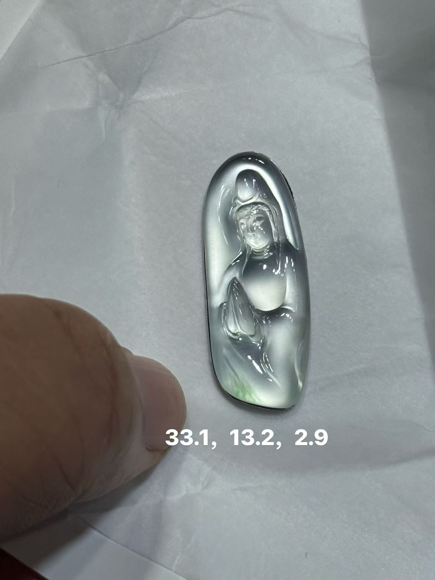 【特价】翡翠高冰种自在观音吊坠，种老起光飘阳绿，镶嵌有爆发力