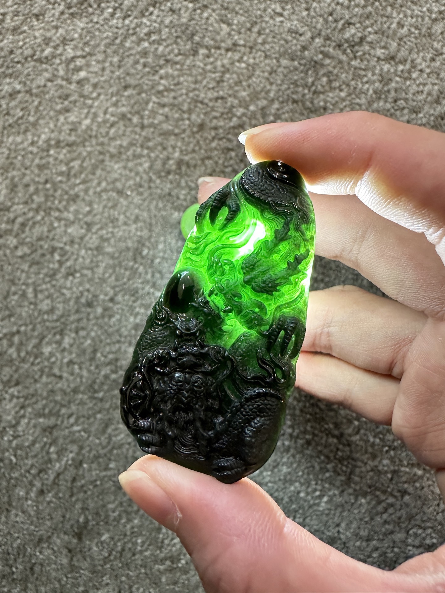 精品翡翠墨翠 二龙戏珠 牌子吊坠 冰种黑度好