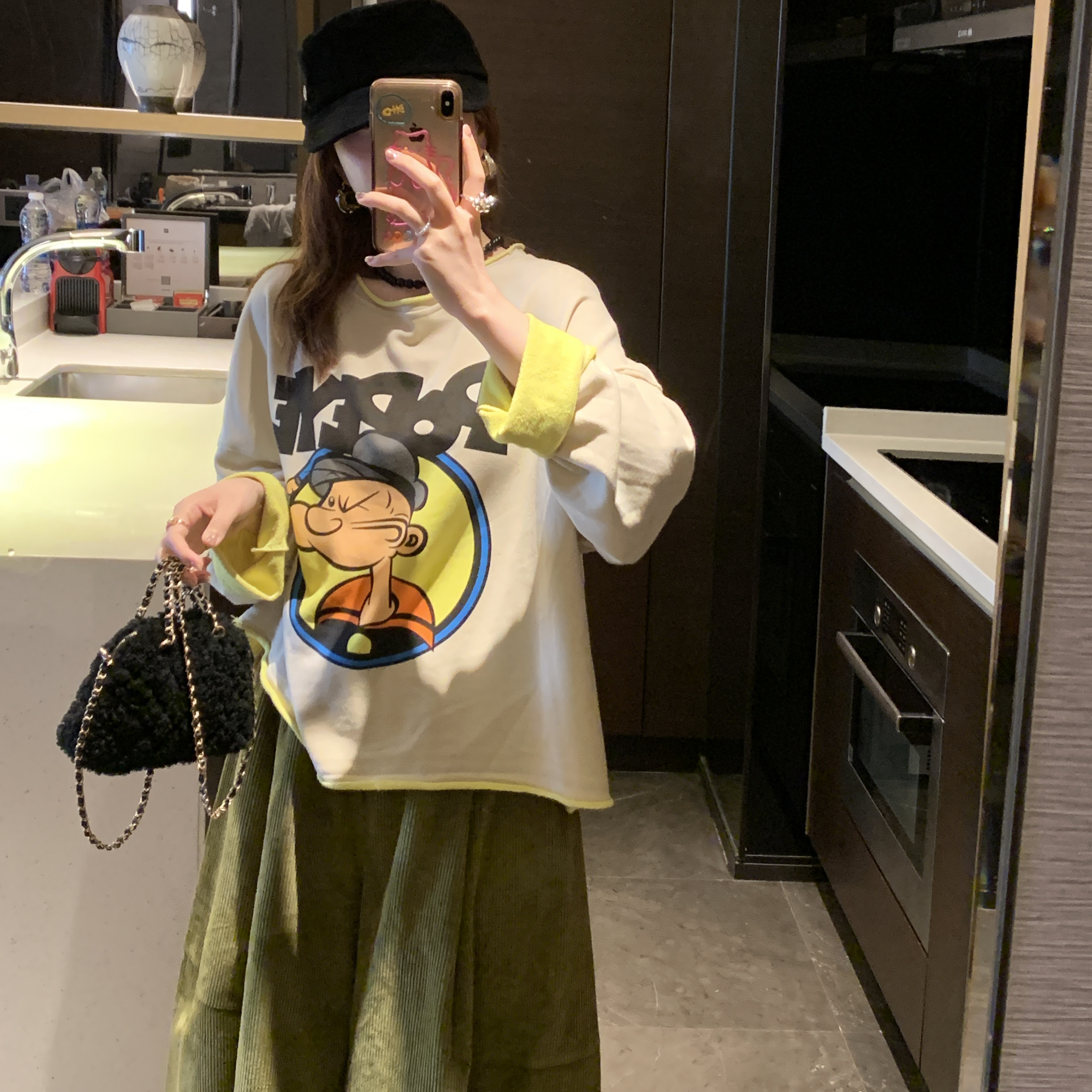 韩系减龄拼色卡通卫衣