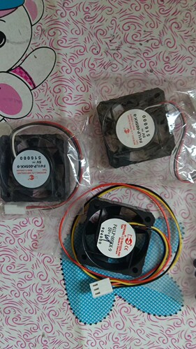 瑞士MICRONEL F41LP-005KK-9 4012 5V 超静音 高端变频散热风扇