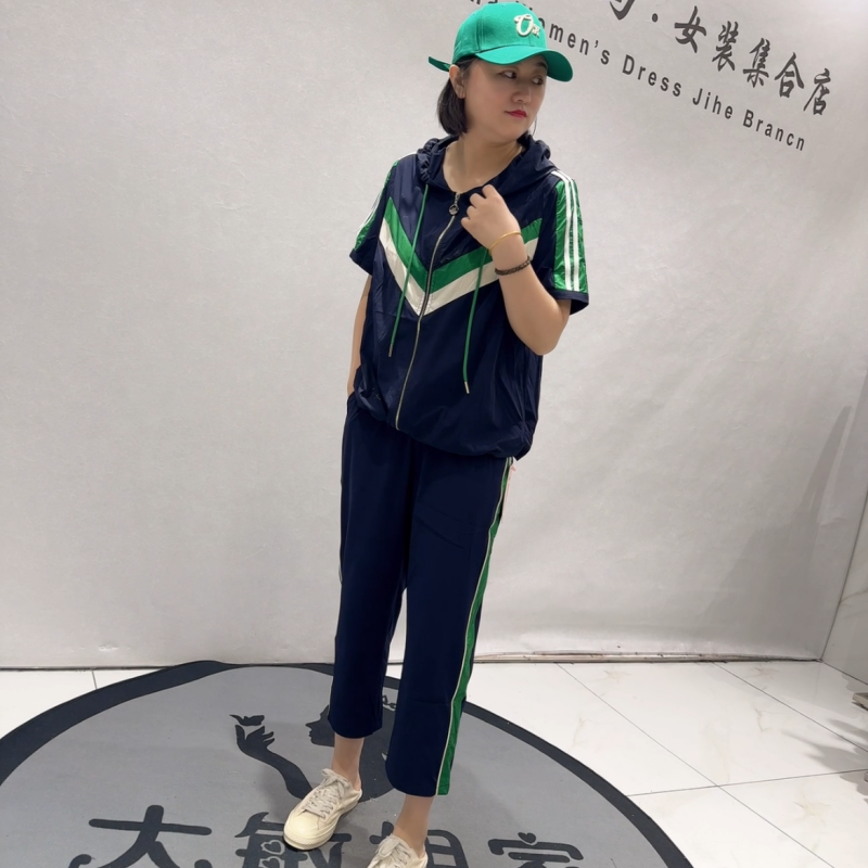 芮娜依莲5738夏季新款欧货速干套装加大码女装胖妹妹宽松显瘦套装