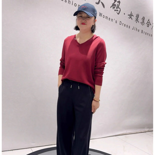 新款 胖妹妹打底衫 欧货V领衫 女装 加大码 芮娜依莲蓝鲸之吻3122春季