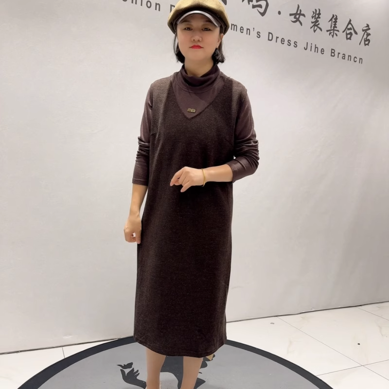 芮娜依莲冬新款大码两件套连衣裙