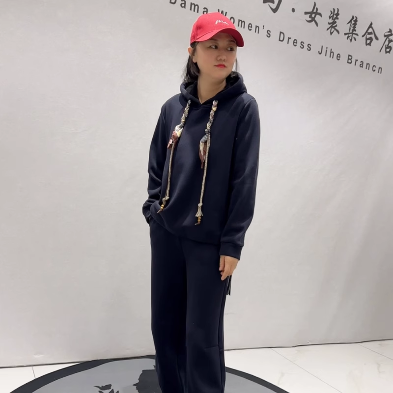 针丝绒子汇冬季新款加绒连帽卫衣