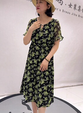 女权贵族31185夏季新款欧货连衣裙加大码女装胖妹妹显瘦气质花裙