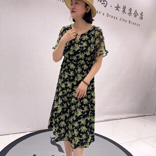 女权31185夏季新款欧货连衣裙加大码女装胖妹妹显瘦气质花裙