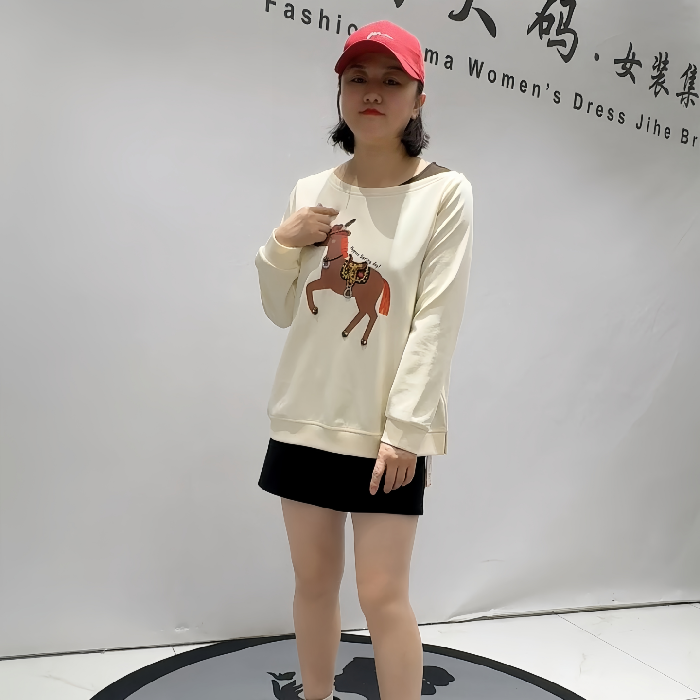 芮娜依莲年货新款大码欧货卫衣衫