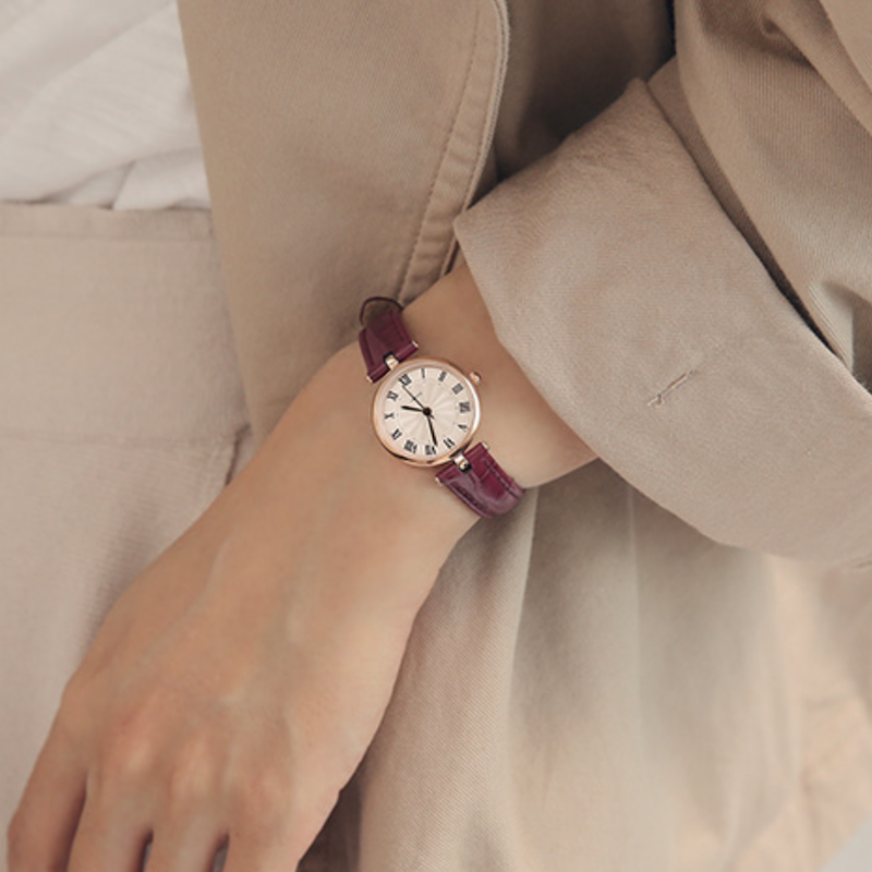 张欣仪韩国直邮lloyd专柜代玫瑰金柔软经典圆形勃艮第皮革女手表