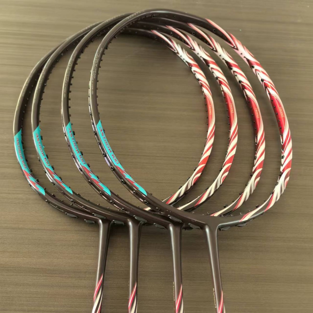 全碳素进攻拍羽毛球拍