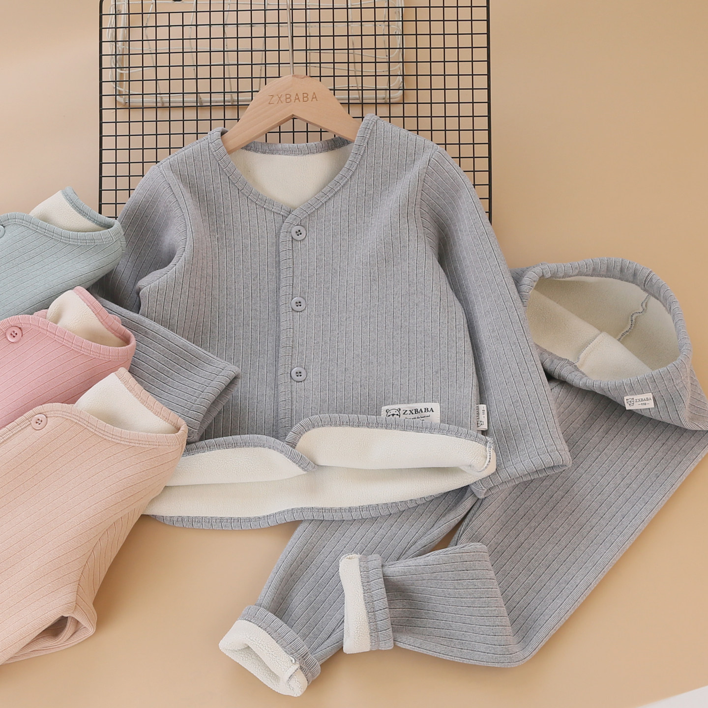 儿童保暖德绒加厚秋衣开衫套服