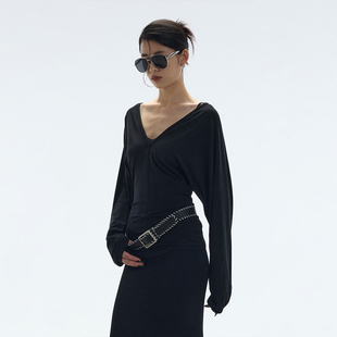堆量褶皱收腰 女秋季 纯色大V领蝴蝶袖 上衣 设计感T恤 长袖 ourhour