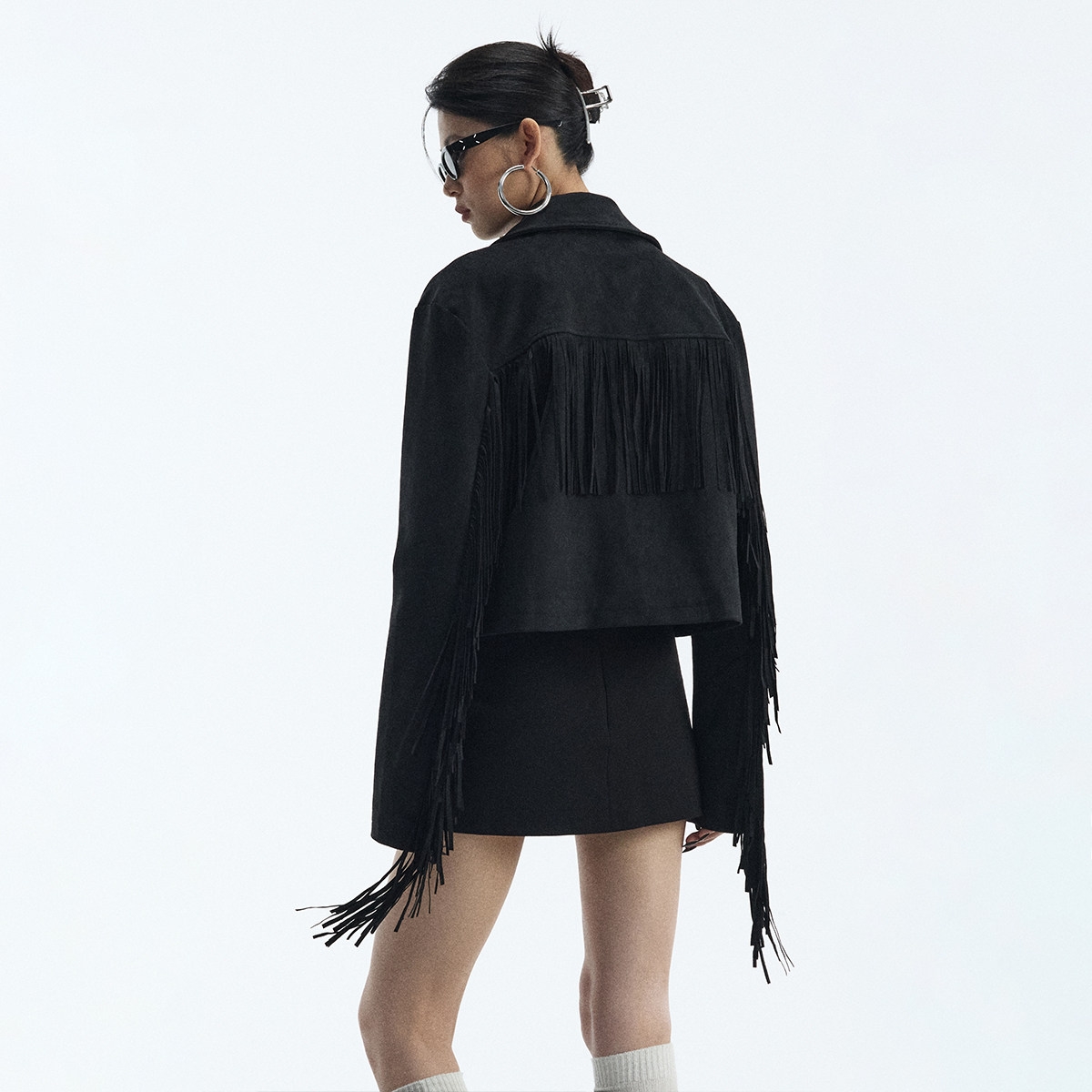 ourhour 复古嬉皮士 黑色翻领拉链流苏麂皮短夹克 女冬设计感外套