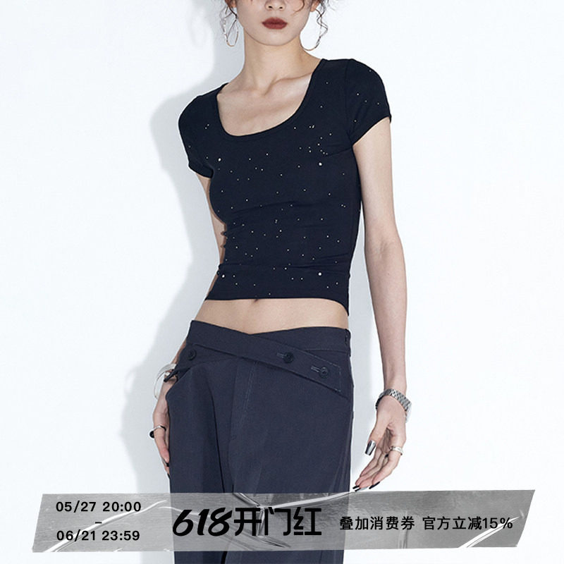 ourhour 满天星烫钻 黑色U领正肩短袖T恤 女夏季设计感短款上衣