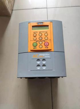 690-211400B0-B00P00-A400690变频器220V0.75KW9成新