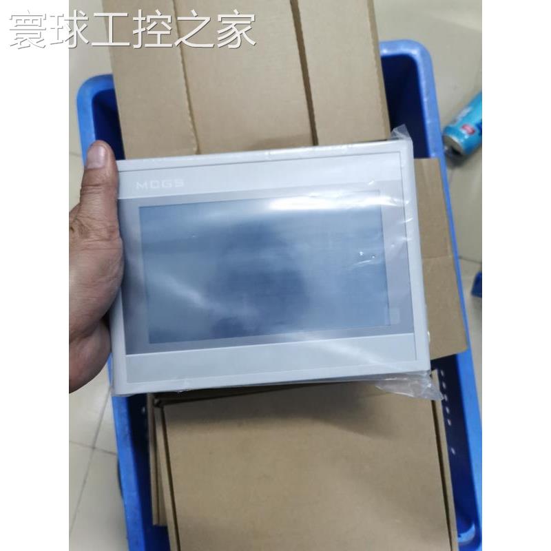 非实价昆仑通态触摸屏，型号TPC7012EW，全新，包装盒都在，说议