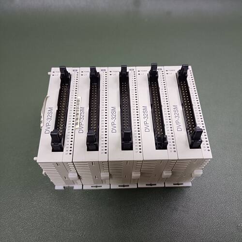 台达DVP32SM11N，成色充