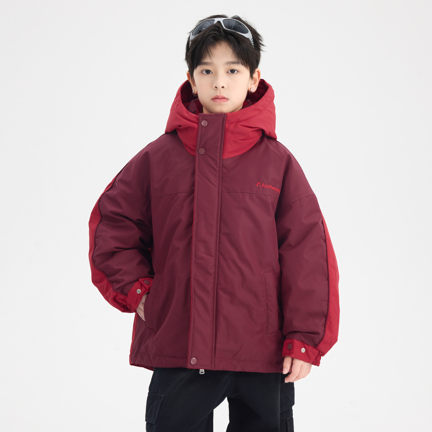 男童红色过年冲锋衣90绒羽绒服2026新款儿童冬季防风加厚外套保暖