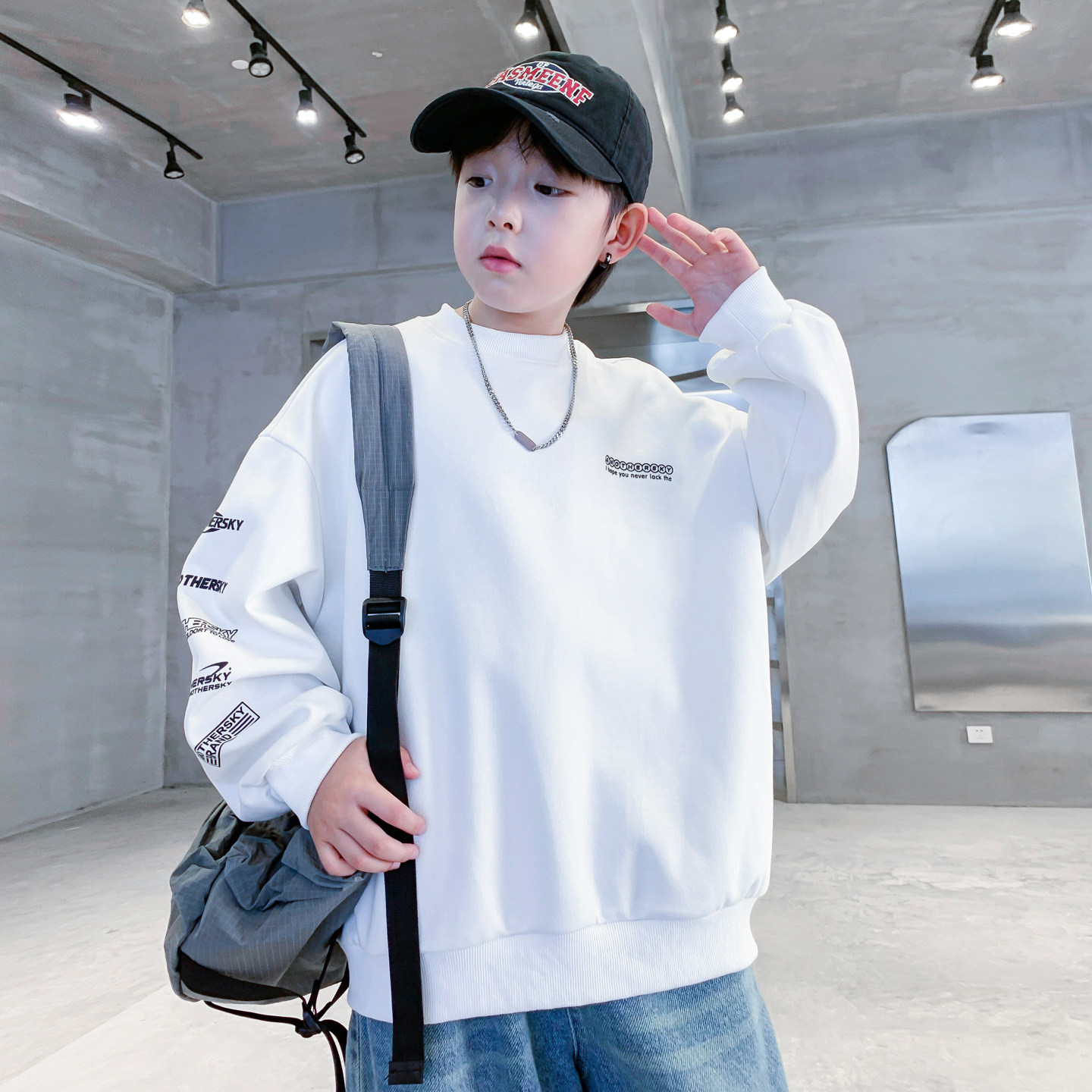 男童卫衣春秋款2025新款儿童秋装上衣中大童秋季男孩长袖T恤潮牌