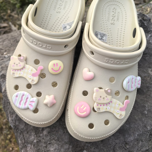 适配crocs洞洞鞋配饰鞋花diy可爱卡通黄色猫咪笑脸洞洞扣装饰卡扣