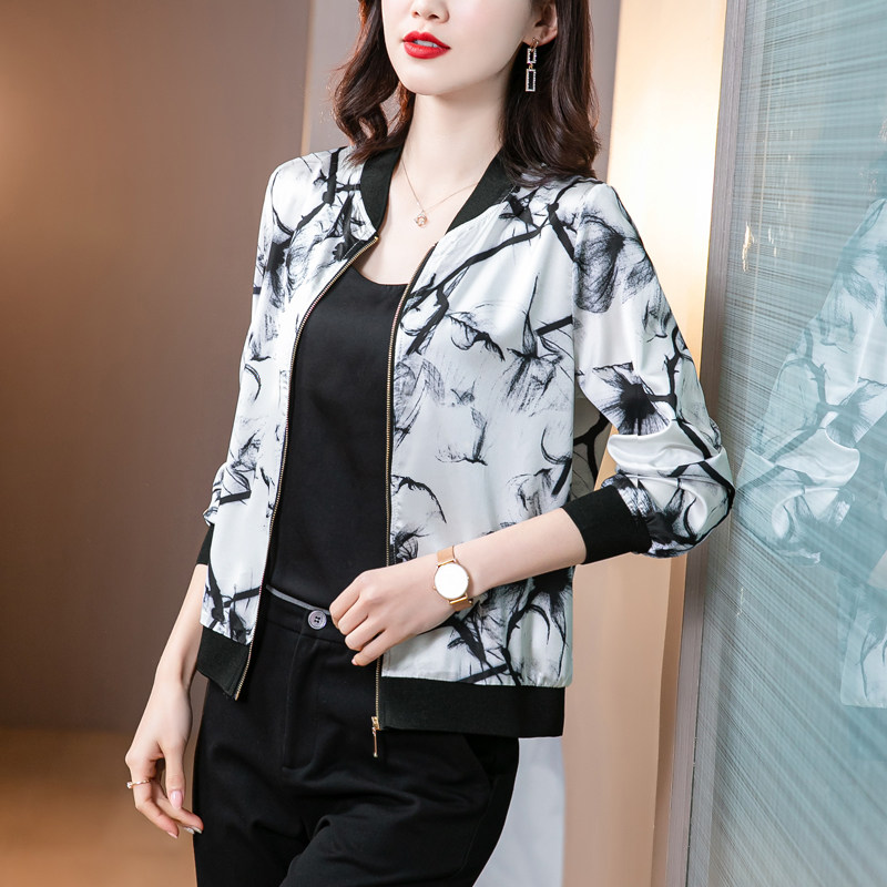 实拍花色棒球服女士妈妈装2021春夏新款时尚宽松长袖开衫夹克