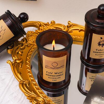 香薰蜡烛晚香玉冷水竹子绿茶牡丹与胭红麂绒蓝风铃威斯汀白茶香氛