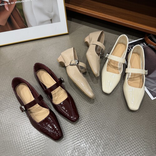 92-8春季新品女一字扣浅口带玛丽珍鞋韩版时尚百搭粗跟单鞋3cm