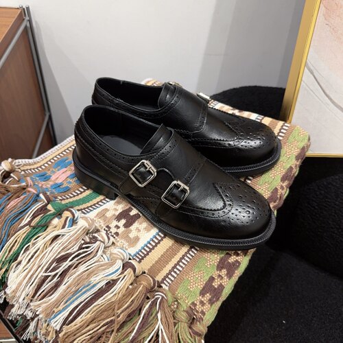 819-18春季新品女软底雕花高级小皮鞋复古乐福鞋英伦风布洛克单鞋